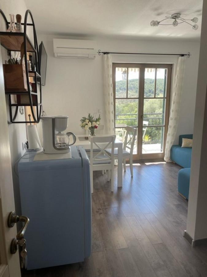 Donji Okrug  Apartments Villa Kameja מראה חיצוני תמונה